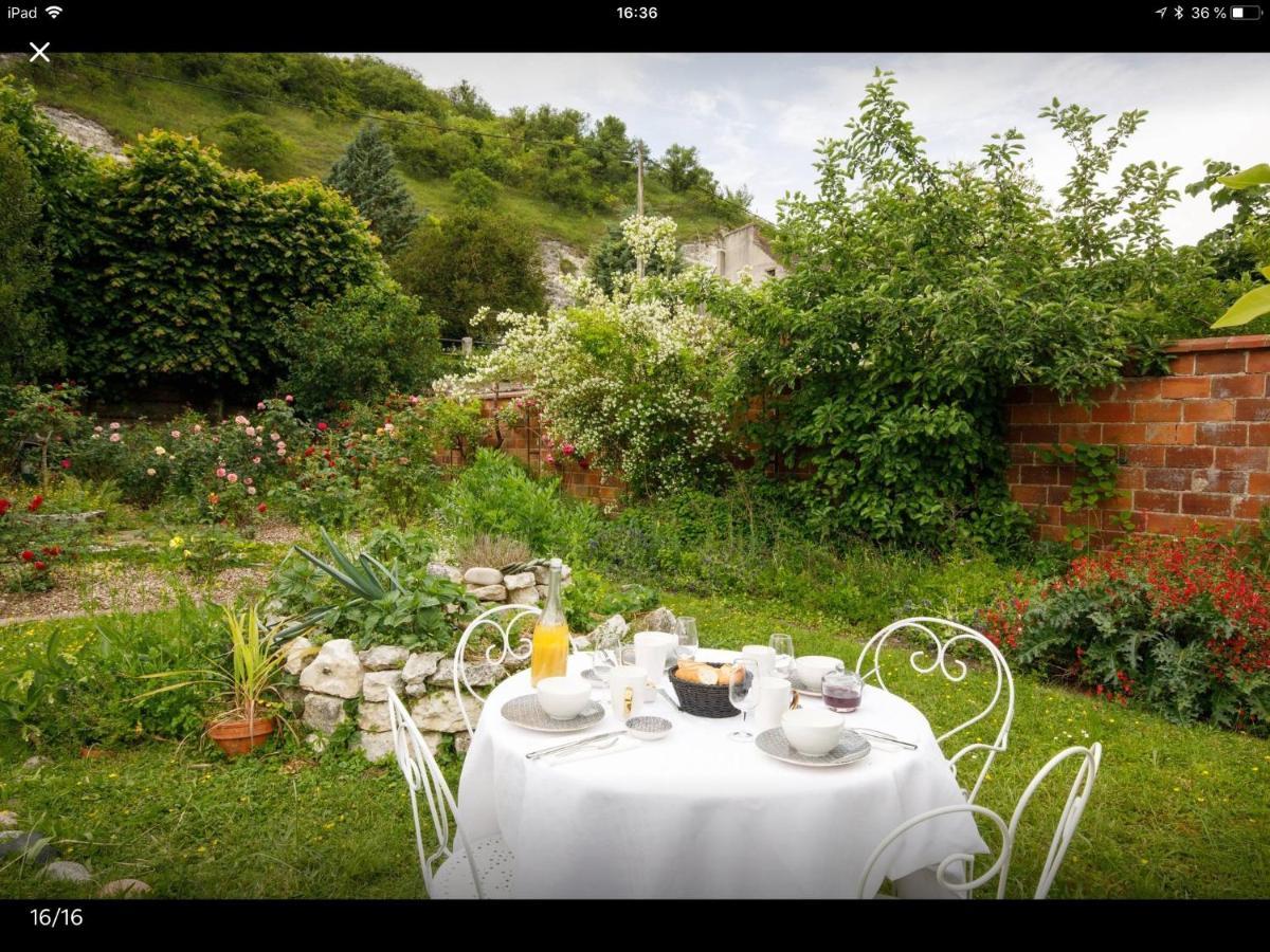 Les Papouz Bed & Breakfast Gommecourt Exterior foto